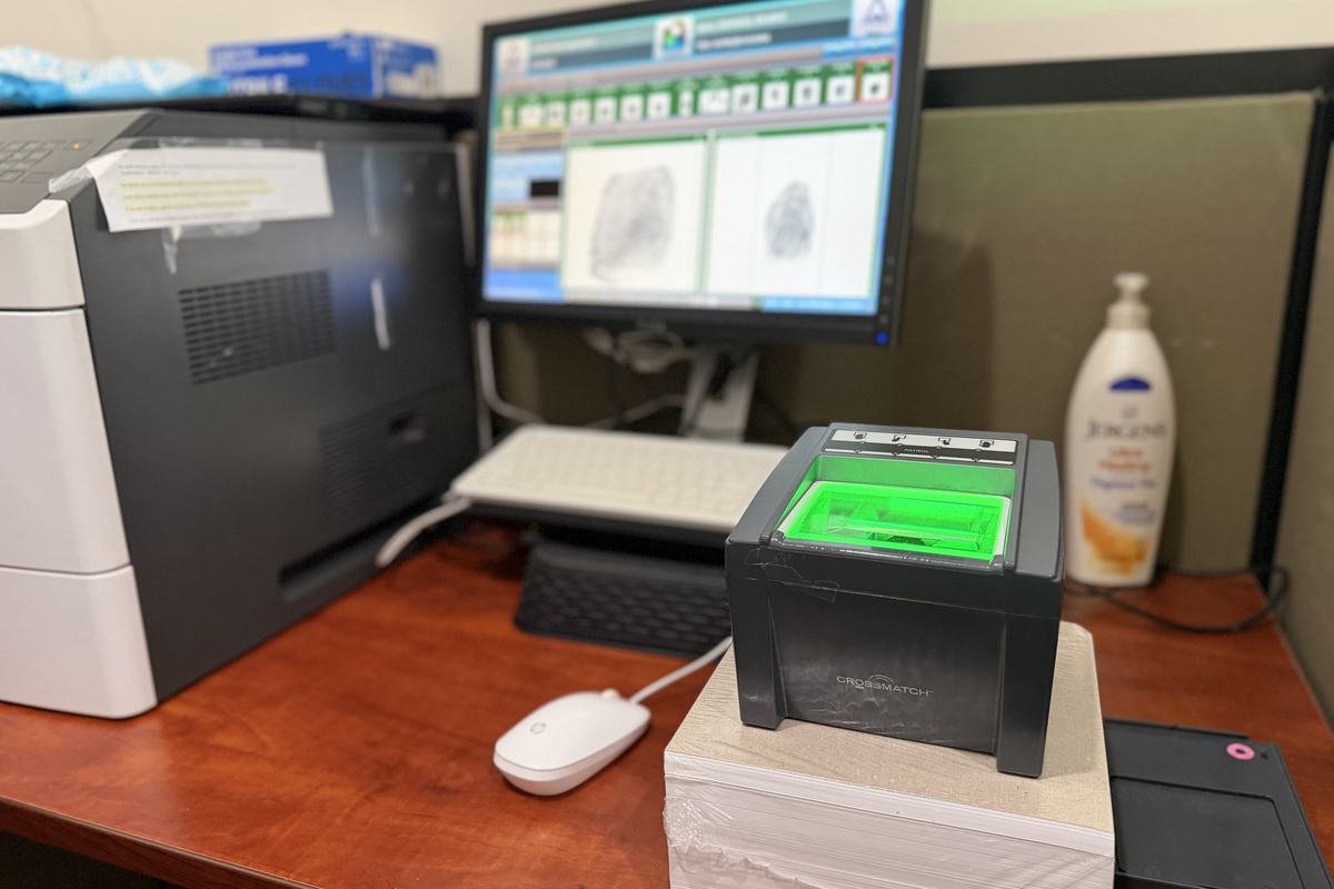 A-1 Fingerprinting scanner workstation in North Las Vegas